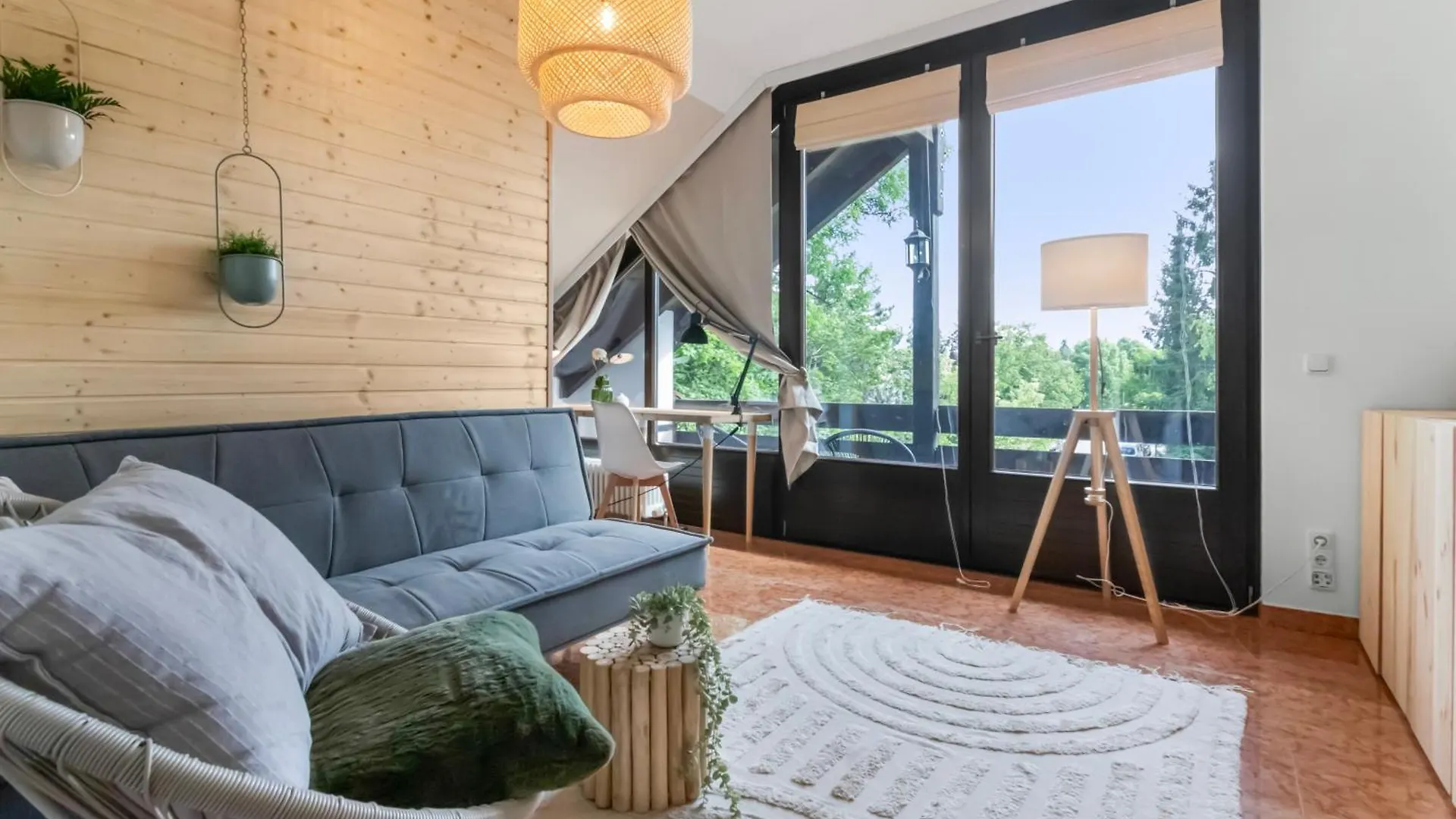 מינכן Flatista Homes - Penthouse With Rooftop Gym גרמניה