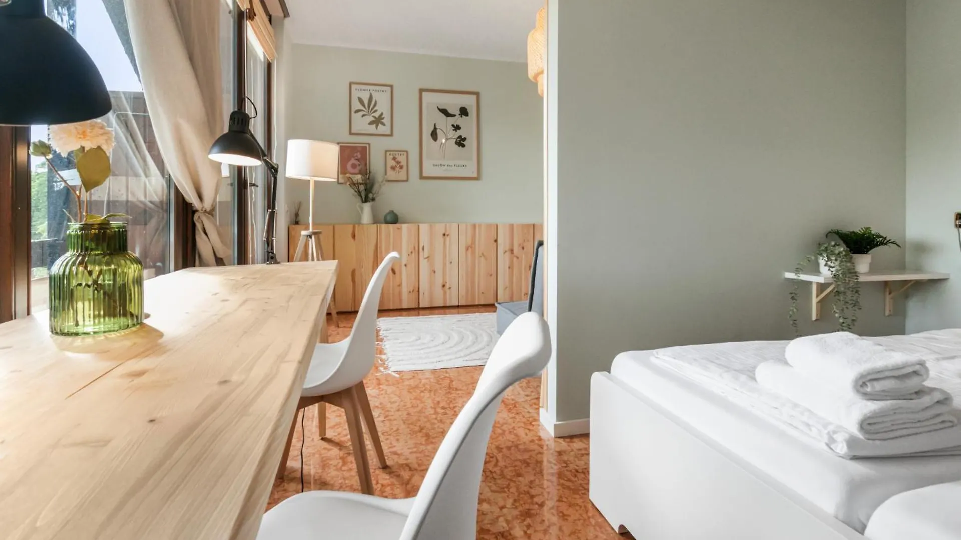 מינכן Flatista Homes - Penthouse With Rooftop Gym